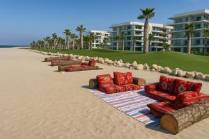 Staythe Sea Greets You Porto Said