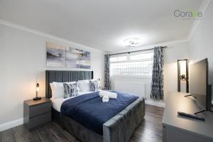 Stylish 3BR Home in Rowley Regis