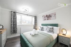Stylish 3BR Home in Rowley Regis