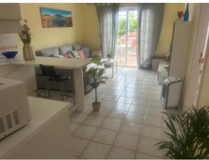 Beautiful apartment on el mirador los cristianos