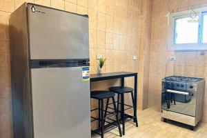 1BR Studio Apartment with Coffee and Extra Beds