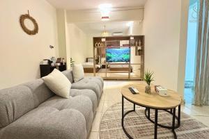 1BR Studio Apartment with Coffee and Extra Beds