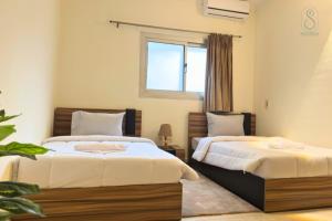 1BR Studio Apartment with Coffee and Extra Beds