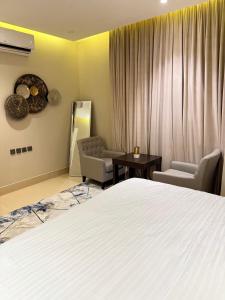 3BR Apartment Luxury modern furniture