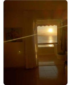 Beautiful oceanfront studio with private parking