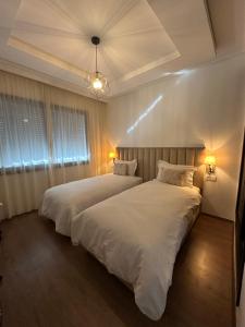 Luxury apartment and free parking