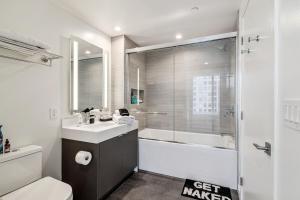 Luxury DTLA 1BR apt with Pool, Gym, Cinema & Parking
