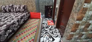 Aggarwal independent apartments fully ac with private kitchen for self cooking havingutensils and Fridge and washroom along withfacilities of your sweet home, high speed wifi, fridge , smart tv , work desk