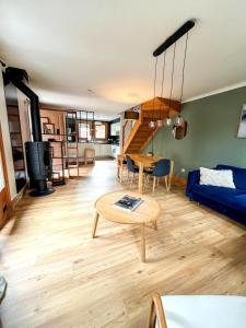 Appartements Nouveau - Duplex avec terrasse et parking 70m : photos des chambres