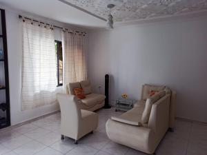 Habitación, excelente ubicación, ambiente familiar