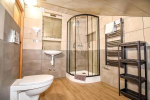 Willa Góry A - Noclegi z widokiem na góry śniadaniami i sauna