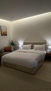 استديو فندقي واسع بالورود