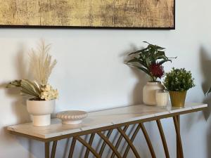 City apartment view pool gym free park