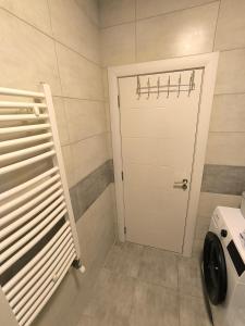 Apartment for a day, Zemun, Altina, two rooms