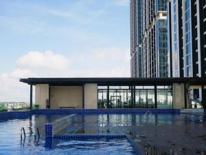 Temporary - Pollux Habibie