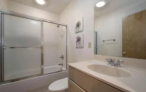 Lake Views! Hot Tub! Walk to Coffee & Lake Rentals