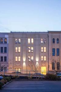Cumberland Street deluxe apartment No4
