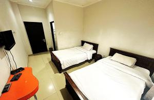 Hotel Warta Dua