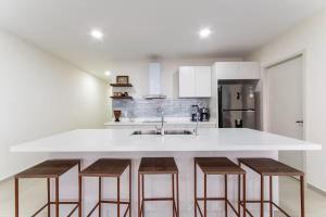 Accommodation in front of the pier Cristal bay 1504