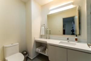 Accommodation in front of the pier Cristal bay 1504