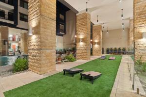 Scottsdale Quarters 1