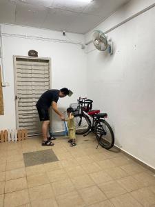 8min Port Dickson beach 17pax Pet Friendly