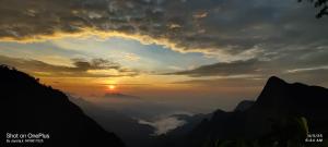 Munnar aathicottage in chinnakanal