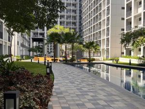 Win-Ter Staycation 1