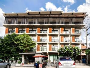 B2 Khamtieng Boutique & Budget Hotel