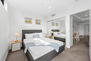 Stylish 1BR - Lv26 with Mountain Views, Pool and Park