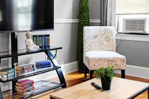 Spacious apartments near Ashmont