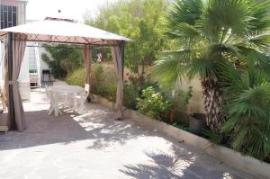 Villa Spiaggia e Centro Vicini