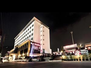 Pratunam Hotel