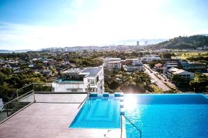 Aru Suites KK