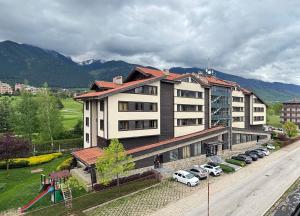 TERRA Vista Penthouse near Pirin Golf and Bansko