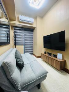 Mall of Asia MOA Staycation Shore 3 Residences