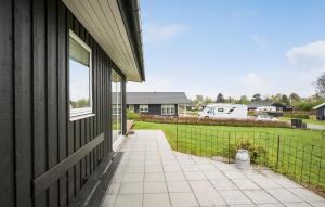 2 Bedroom Gorgeous Home In Haarby