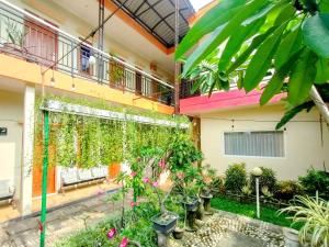 RedDoorz Syariah at Graha Adi Karya Kartasura