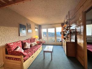 Résidence Les Glovettes - Ensemble immobilier au départ des pistes de ski de Villard de Lans MAE-3614