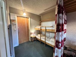 Résidence Les Glovettes - Ensemble immobilier au départ des pistes de ski de Villard de Lans MAE-3614