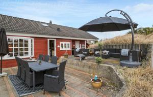 Nice Home In Blokhus With Wifi