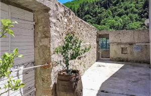 Maisons de vacances Gorgeous Home In Barnas : photos des chambres