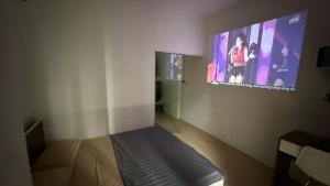 Era Apartment Chua Ha