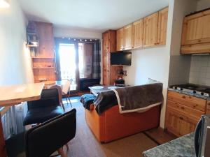 Appartements Residence Le Sommet - Studio cosy avec terrase et jardinet pour 2 personne MAE-2984 : photos des chambres