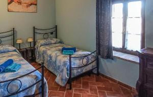 Awesome Apartment In Monticiano