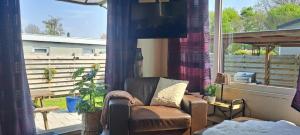 Chalet met privésauna, tuin & nabij Recreatieplas VP083