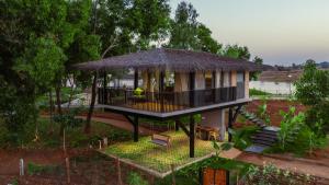 Natures Island, Lake Vaitarna