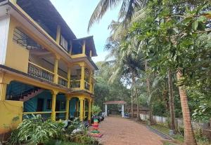 Studio Arambol Hideaway R4 by Mukund Sadan Arambol