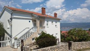 Seaview Villa Anita with Two Bedrooms and private Pool