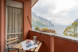 La finestra sul lago